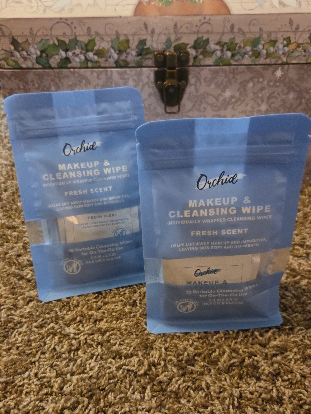 2packs Orchid Makeup & Cleansing Wipes - Fresh Scent